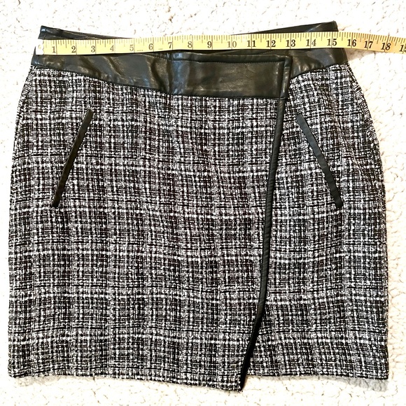 OUTBACK RED Women’s Mini Skirt with Faux Leather Trim in Black & White - Picture 10 of 10